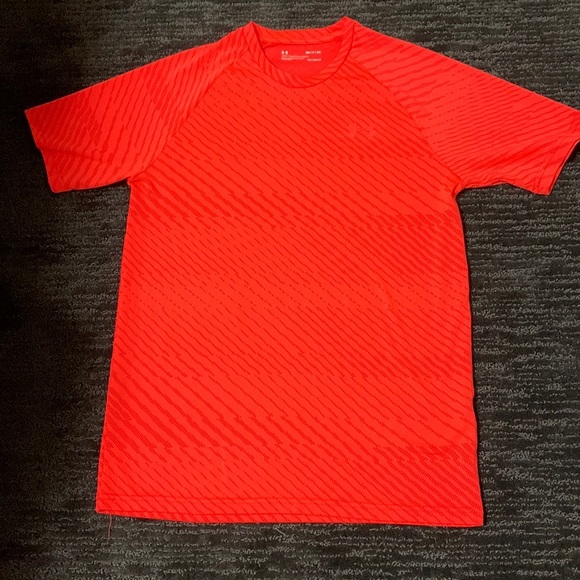 UNDER Armour Heatgear Top, Orange, Size Small - Picture 1 of 9
